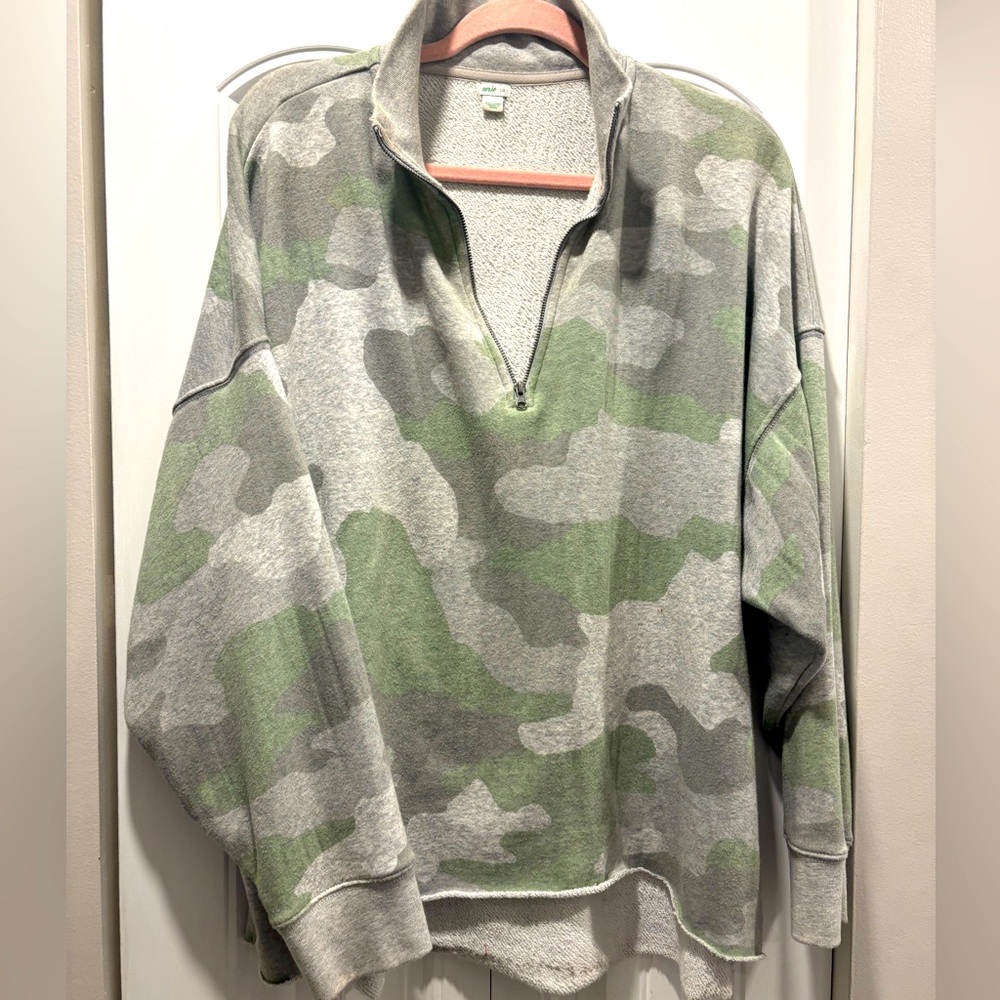 Aerie - oversized collared sweater